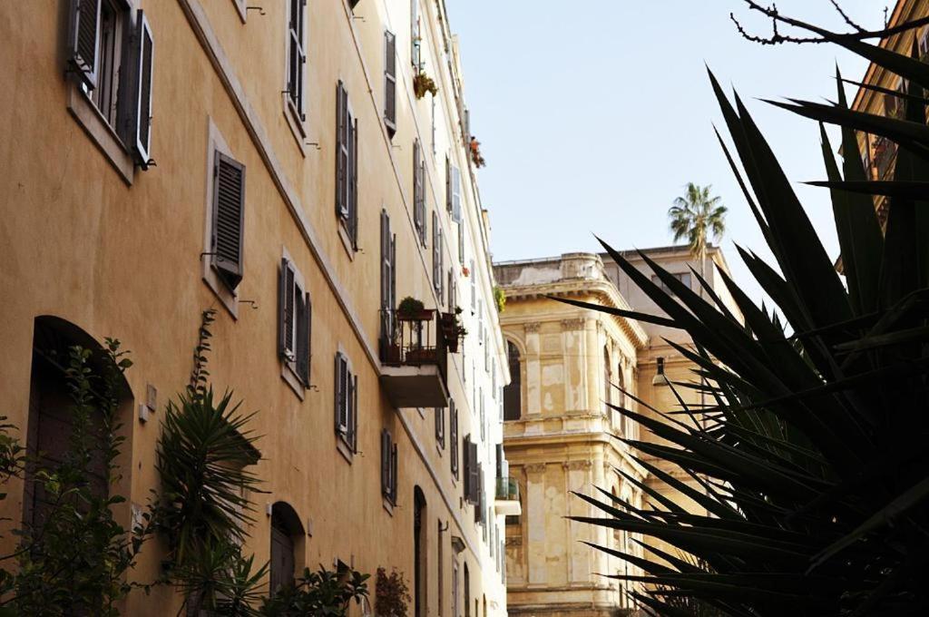 Colosseo Flats And Penthouse Roma Eksteriør bilde